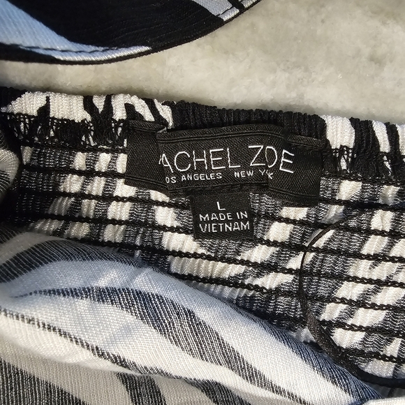 Rachel Zoe 2 Piece Zebra Leaf Print Crop Top And skirt Set Large! - Picture 5 of 11